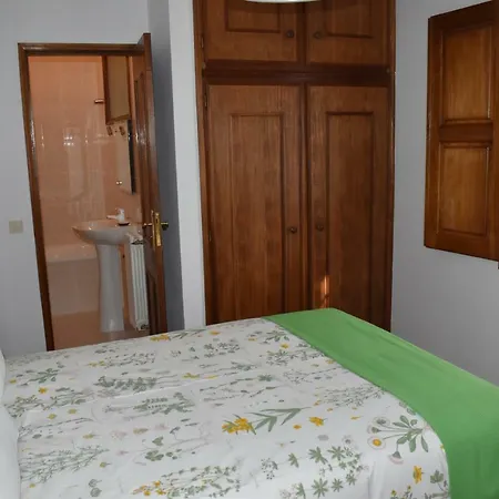 A Casa Do Professor Alojamento de Acomodação e Pequeno-almoço 3*