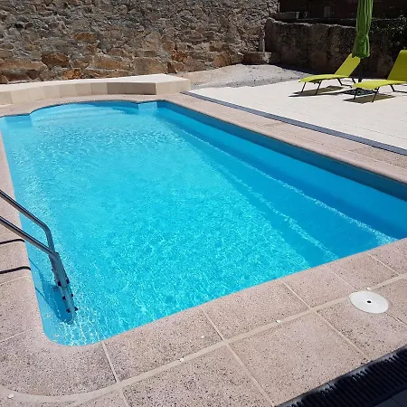 A Casa Do Professor Alojamento de Acomodação e Pequeno-almoço